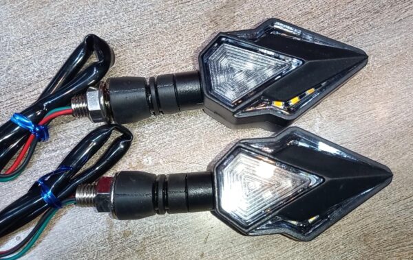 Motorcycle Indicators Running Style With DRL Universal 4Pec - Image 2