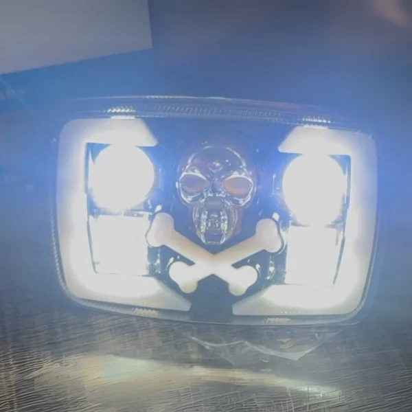 Universal Skull Projector Headlight In Multifunction for CD-70 and CG-125 Bikes - Image 3